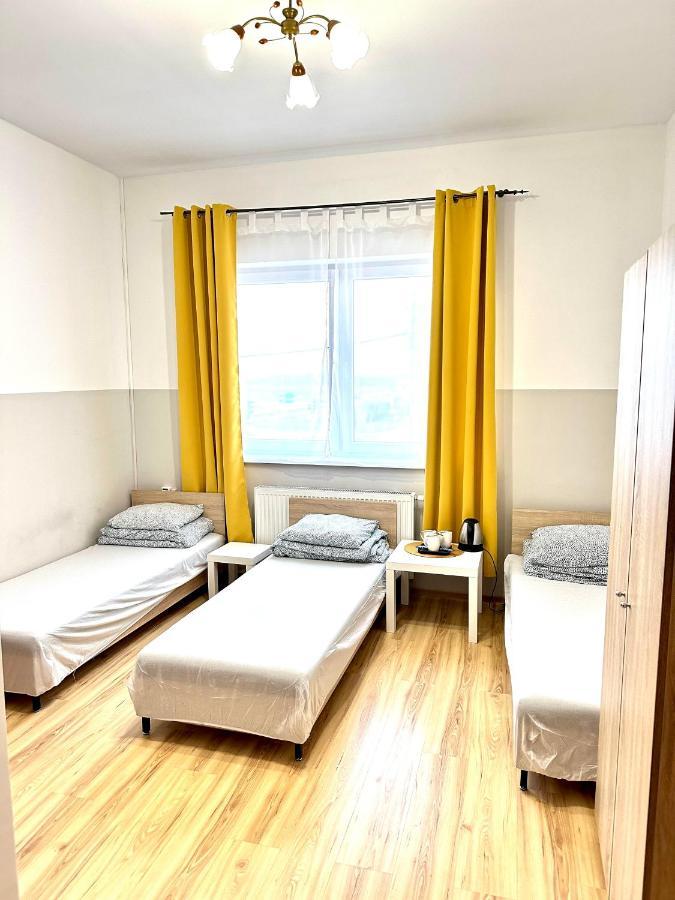 Orzelek Albergue Gniezno Exterior foto